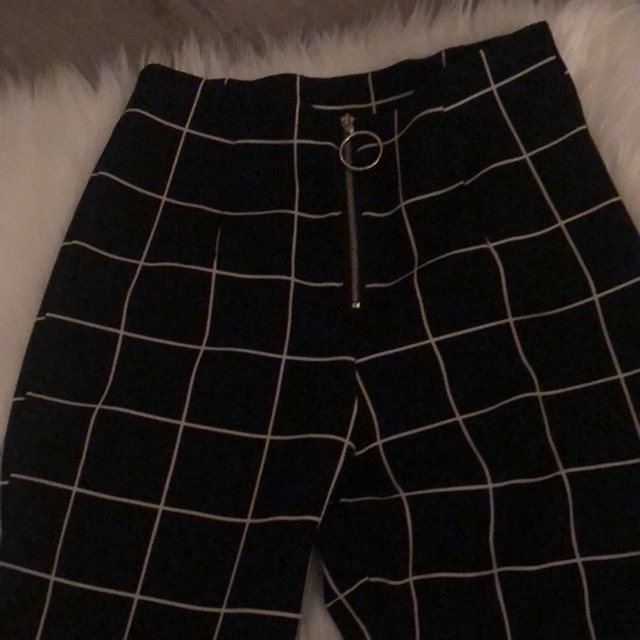 Set of pants and top - Picture 2 of 3